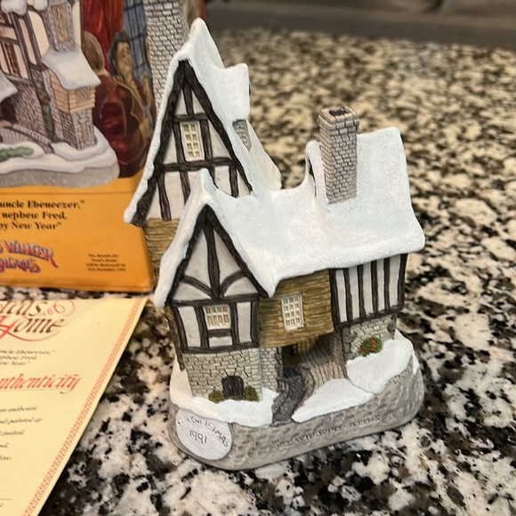 David Winter Cottages Christmas 1991 Fred’s House SIGNED! - Picture 4 of 9